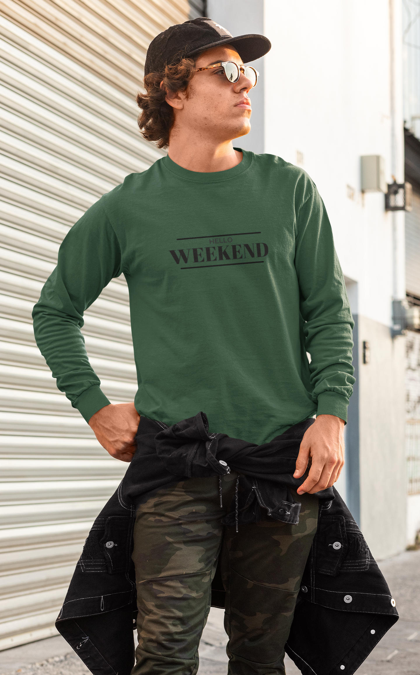 Hello Weekend Regular Fit, round neck tshirt